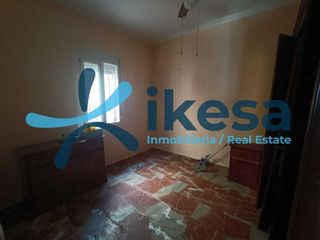 Casa adosada en venta en Guillena