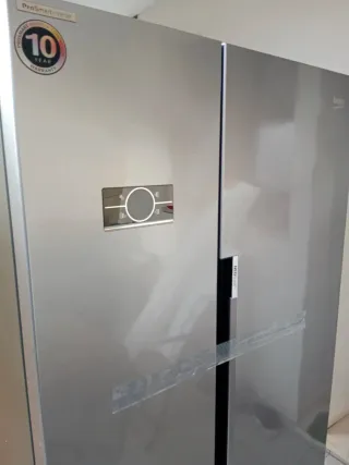 Frigorífico Beko Americano GN1603140XBN