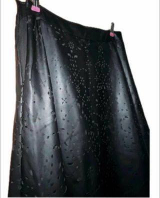 Falda larga cuero sintético negro