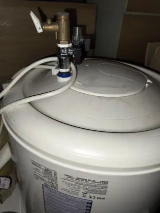 Calentador de agua eléctrico 30L Venta en persona