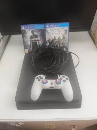 PS4 con mando y 3 juegos + Monitor Philips
