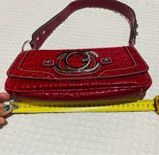 Bolso Guess Rojo Cocodrilo