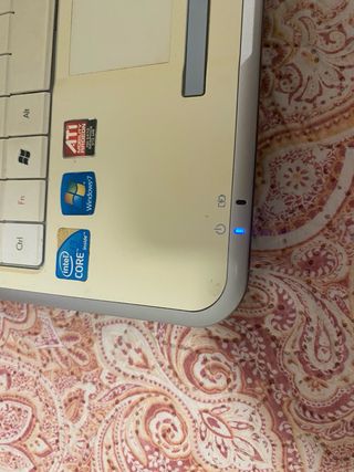 Packard Bell Easynote TJ76 Portátil