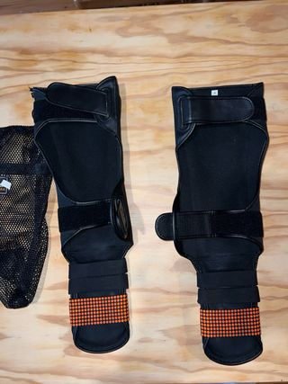 Espinilleras Kickboxing