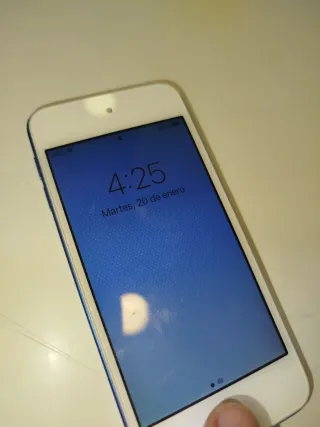 iPod Touch 7ª Gen Azul/Blanco