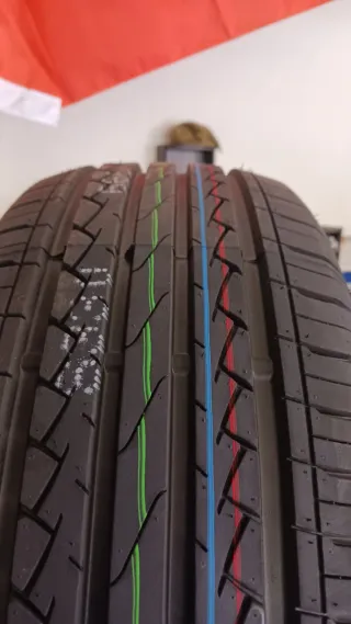 205/55 R16 91V COMFORSER CF510