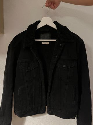 Chaqueta Levi's Negra con Forro Polar