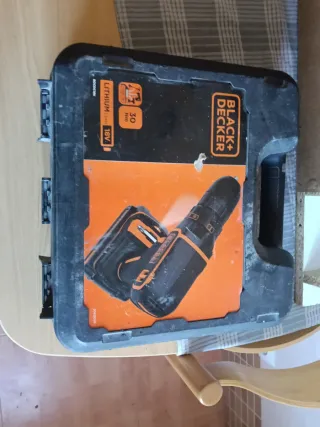 Maletín Black+Decker 18V
