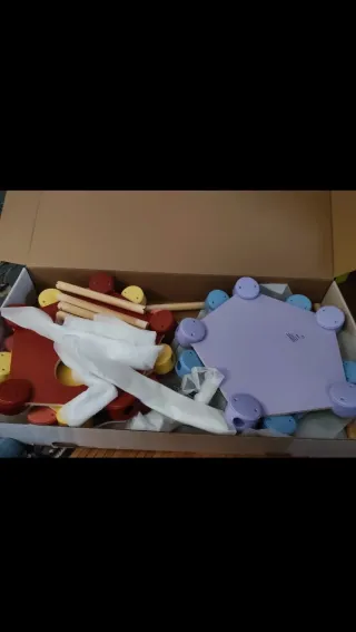 Estructura infantil para escalar de madera. Aldi.