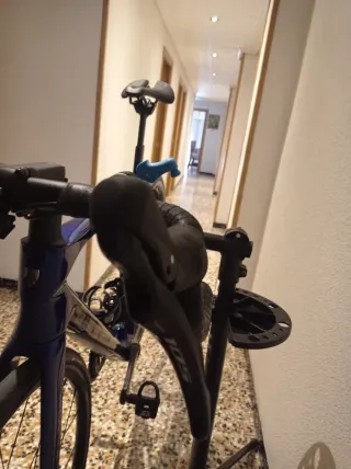 Bicicleta Trek Madone SL5 Gen 8