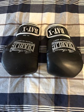 Guantes de Boxeo Charlie Bat-X Negros