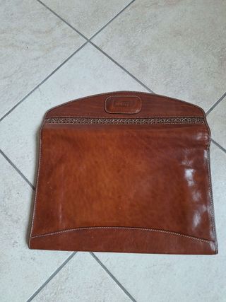 PORTADOCUMENTI IN PELLE