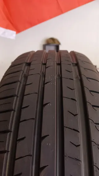 205/60 R16 92V FIREMAX FM601