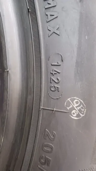 205/60 R16 92V FIREMAX FM601