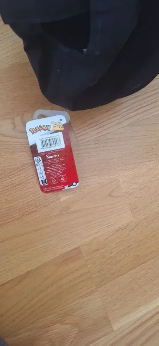 Gorra Pokemon Trucker Dragon Ball Z Negra y Naranj