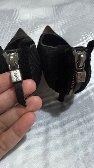 Yves Saint Laurent Vintage Tacones Negros
