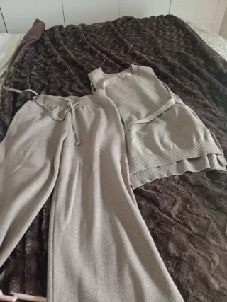 Conjunto punto beige talla única