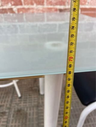 Mesa cocina cristal 4 sillas/taburetes