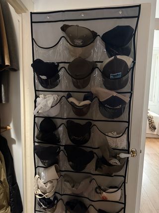 Organizzatore a Sospensione per Cappelli
