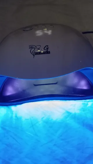 Lámpara LED Uñas GUSTALA Blanca