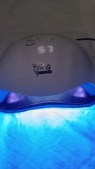 Lámpara LED Uñas GUSTALA Blanca