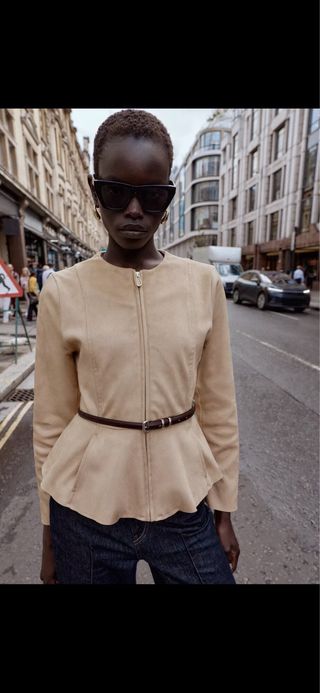 Chaqueta peplum ante