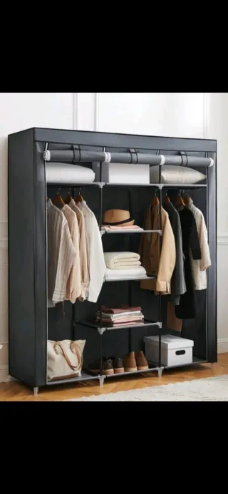 Armario de tela gris y beige