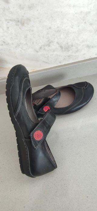 Zapatos Yelos piel negros