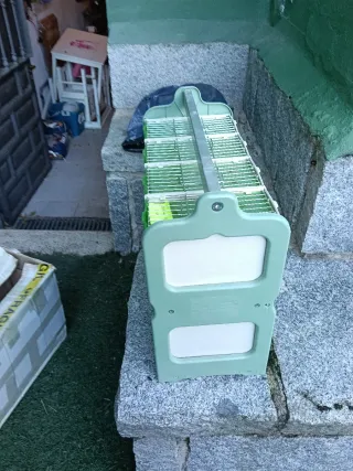 Transportín 2 niveles verde. Secundino