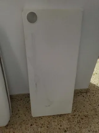 Cama alta con escritorio y barrera