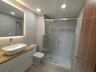 Substitución de bañera por plato de ducha