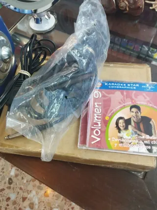 Karaoke Portátil BIZAK Azul y Plata