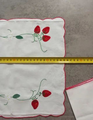 Set colazione tovaglietta con tovagliolo fragole