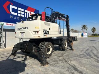 EXCAVADORA DE RUEDAS HIDROMEK HMK 140 W