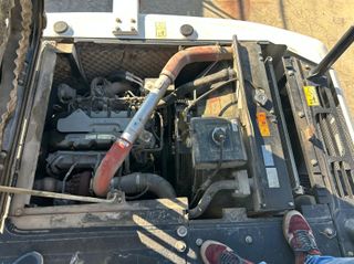 EXCAVADORA DE RUEDAS HIDROMEK HMK 140 W