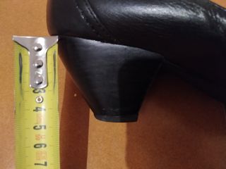 Zapatos de piel negros talla 38