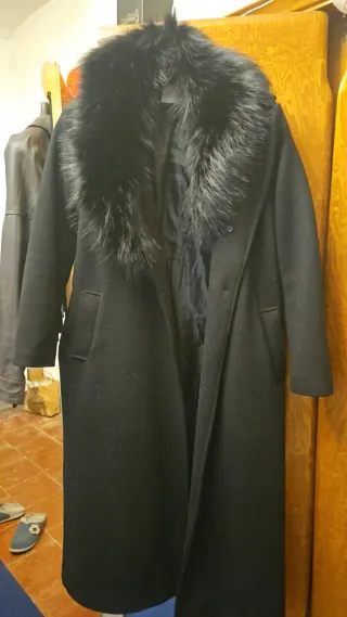 Cappotto lungo Yokita con eco-pelliccia