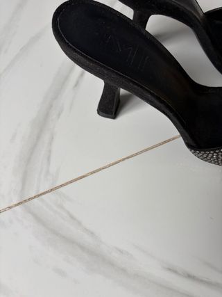 Zuecos Mango Negros con Brillantes