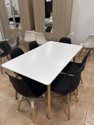 Mesa comedor + 6 sillas modernas