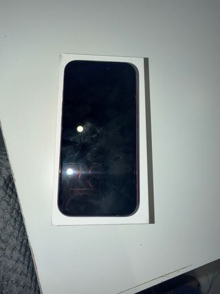 iPhone 16 Rosa Como Nuevo + Caja