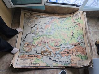 Lote 3 mapas continentes + planisferio + España