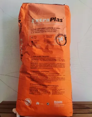 Extraplast Naranja para alizar techos y paredes.
