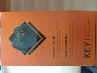 Mando Krom Gaming Negro en perfecto estado.