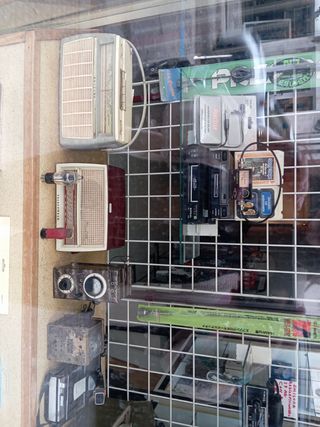 Radio Philips Vintage Beige y Marrón