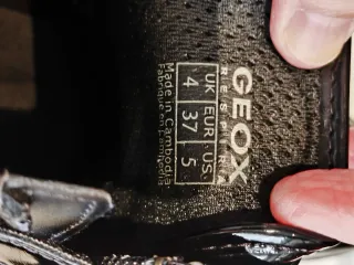Botas Geox Talla 37 Leer descripción