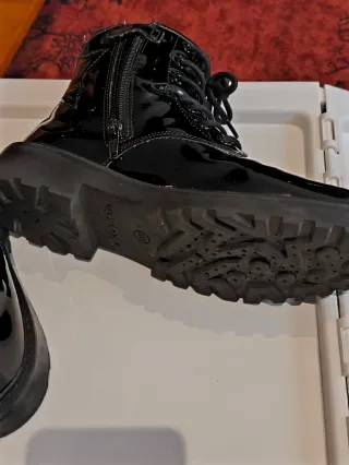 Botas Geox Talla 37 Leer descripción