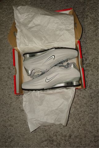 Nike Shox Z Plata