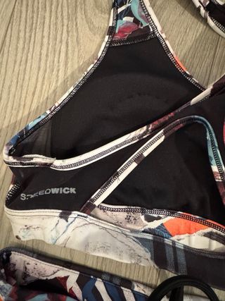 Conjunto deportivo Reebok multicolor