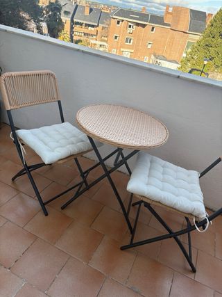 Mesa y 2 Sillas Exterior Rattan Plegables