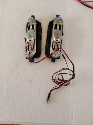 Altavoces TV Schneider 39 CROMIA3915FHDPVR